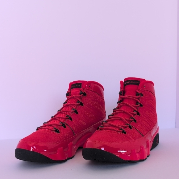 Air Jordan 9 Retro Chili Red - Picture 2 of 15